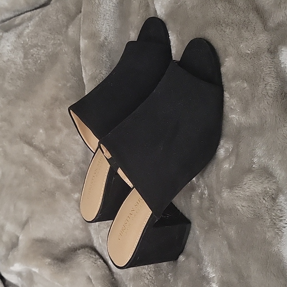 Christian Siriano women's mules, with block heel, black size 7.5.
